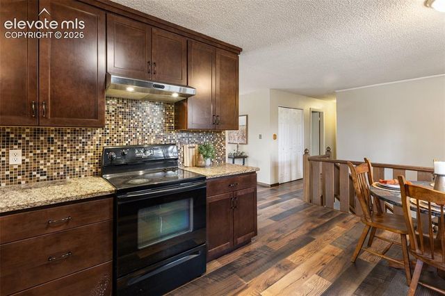 1303 W Midland Avenue, Woodland Park, CO 80863