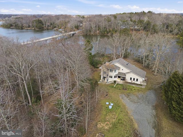 115 WATERSIDE LN, Montross, VA 22520