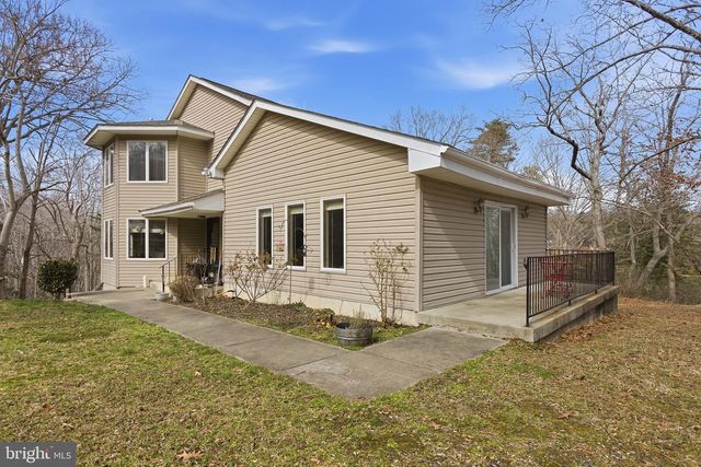 115 WATERSIDE LN, Montross, VA 22520