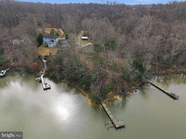 115 WATERSIDE LN, Montross, VA 22520