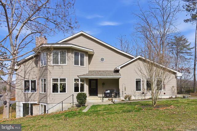115 WATERSIDE LN, Montross, VA 22520