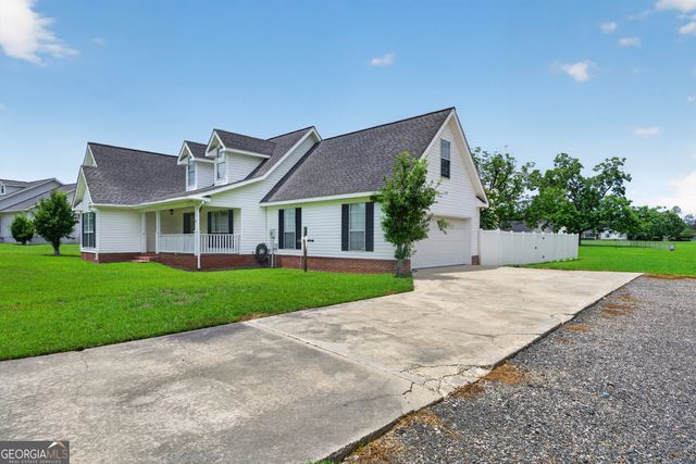 3808 DEER RUN DR, Blackshear, GA 31516