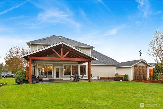 737 Sunrise Drive, Lynden, WA 98264