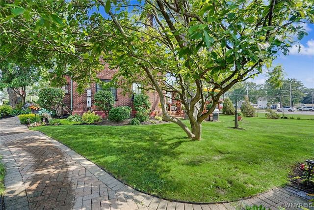 5118 Orchard Avenue, Hamburg, NY 14075