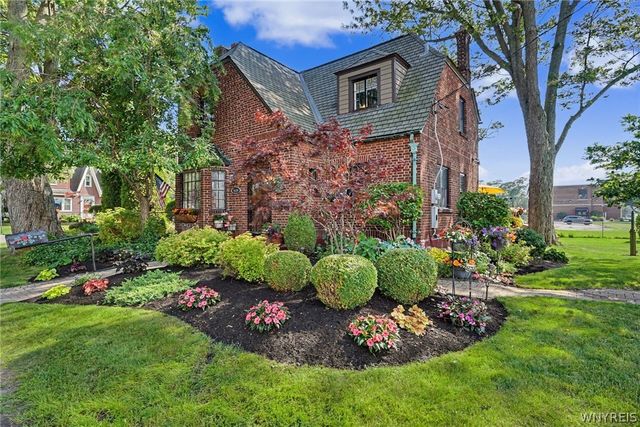5118 Orchard Avenue, Hamburg, NY 14075