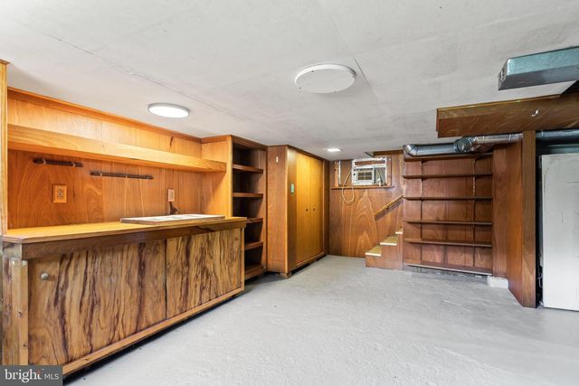 308 S GREEN ST, Berkeley Springs, WV 25411