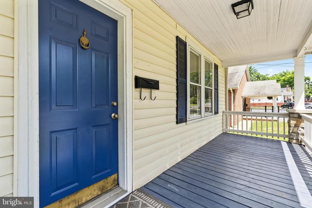 308 S GREEN ST, Berkeley Springs, WV 25411