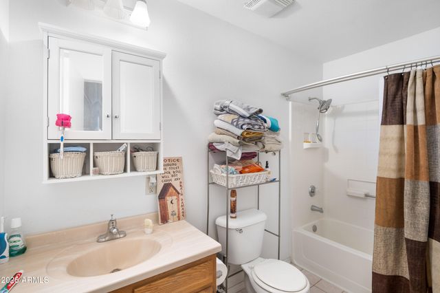 19822 W GEORGIA Avenue, Litchfield Park, AZ 85340