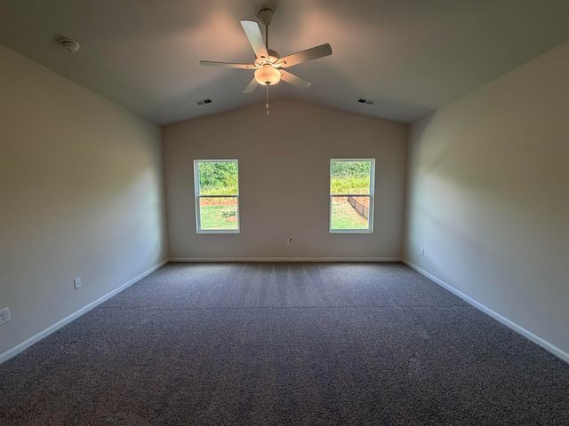 12196 Lansbury Drive, Inman, SC 29349