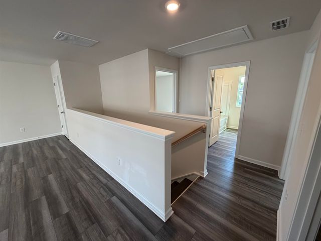 12196 Lansbury Drive, Inman, SC 29349