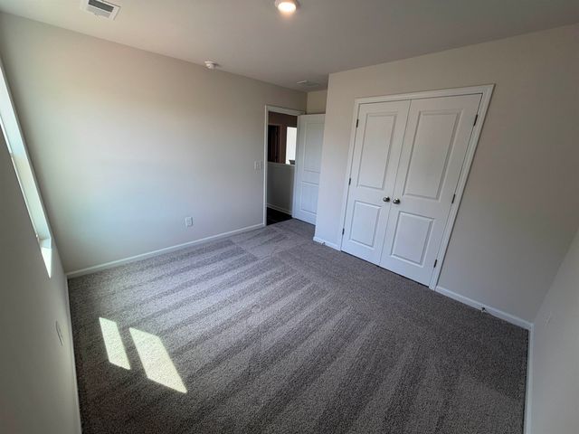 12196 Lansbury Drive, Inman, SC 29349