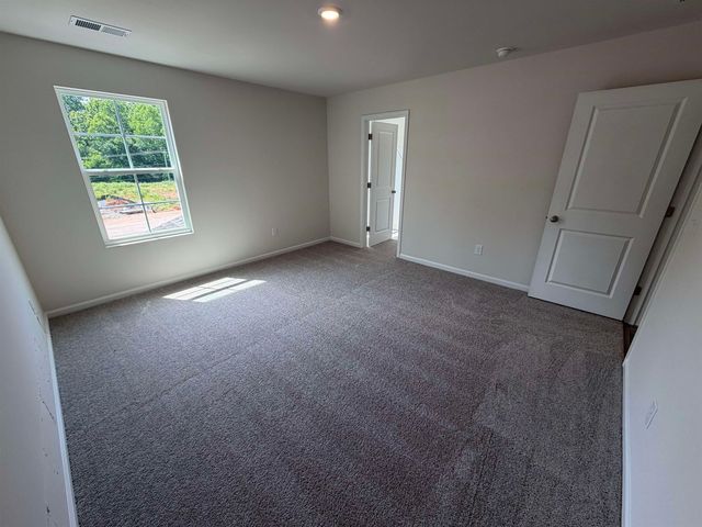12196 Lansbury Drive, Inman, SC 29349
