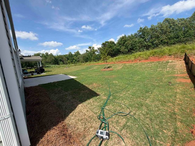 12196 Lansbury Drive, Inman, SC 29349