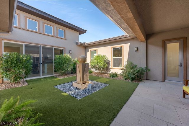 6881 Wood Clover Court, Las Vegas, NV 89148