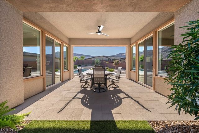 6881 Wood Clover Court, Las Vegas, NV 89148