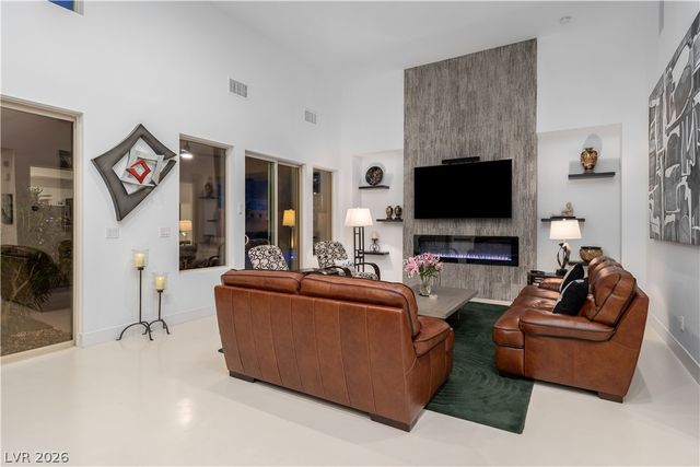 6881 Wood Clover Court, Las Vegas, NV 89148