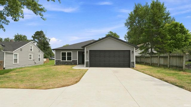 4415 Wayne Trace, Fort Wayne, IN 46806