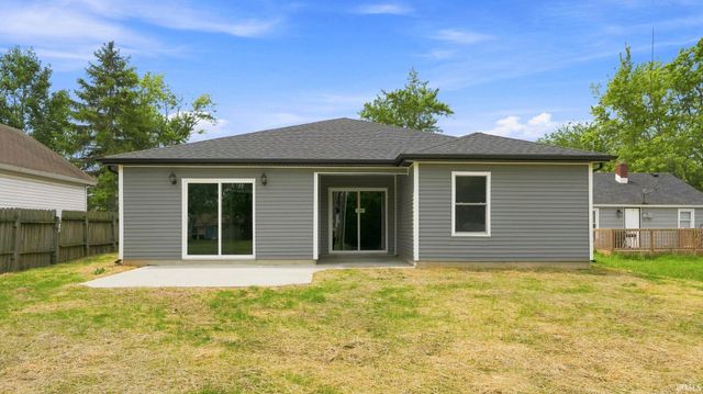 4415 Wayne Trace, Fort Wayne, IN 46806