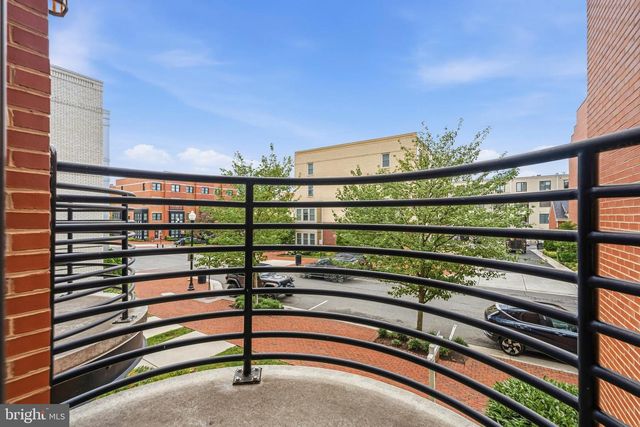 2007 MAIN LINE BLVD, Alexandria, VA 22301