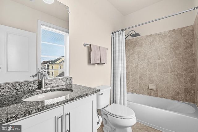 2007 MAIN LINE BLVD, Alexandria, VA 22301