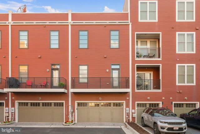 2007 MAIN LINE BLVD, Alexandria, VA 22301