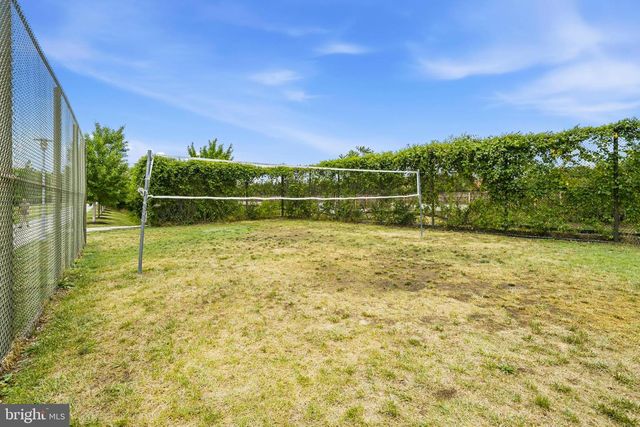2007 MAIN LINE BLVD, Alexandria, VA 22301