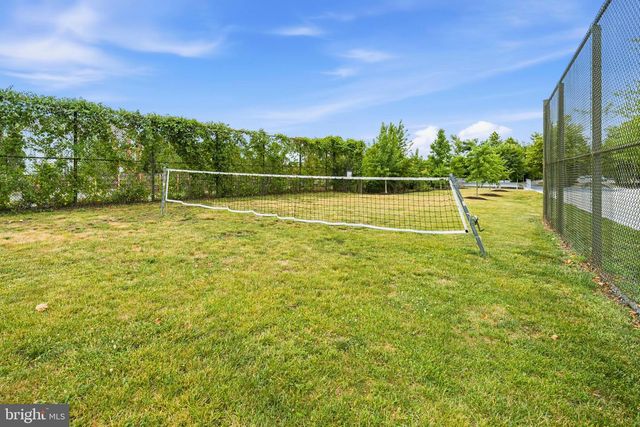 2007 MAIN LINE BLVD, Alexandria, VA 22301