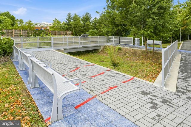 2007 MAIN LINE BLVD, Alexandria, VA 22301