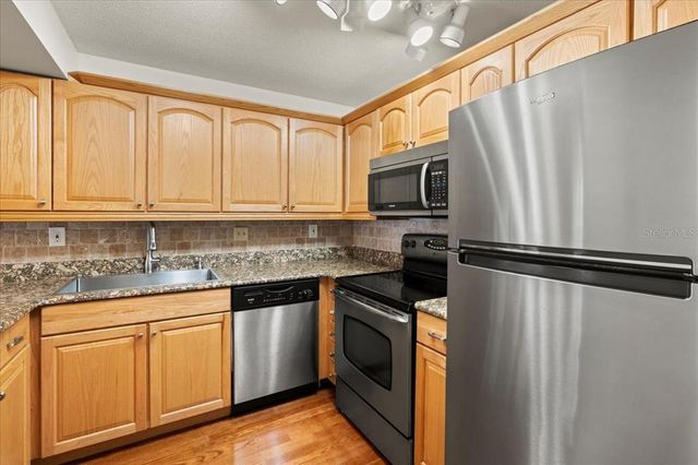 2514 SW 14TH DRIVE, Gainesville, FL 32608