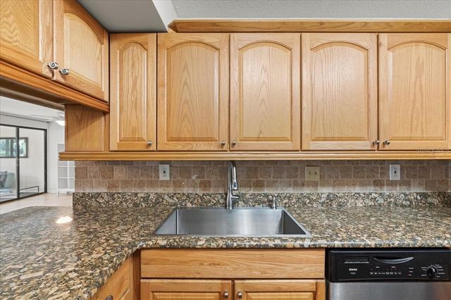 2514 SW 14TH DRIVE, Gainesville, FL 32608