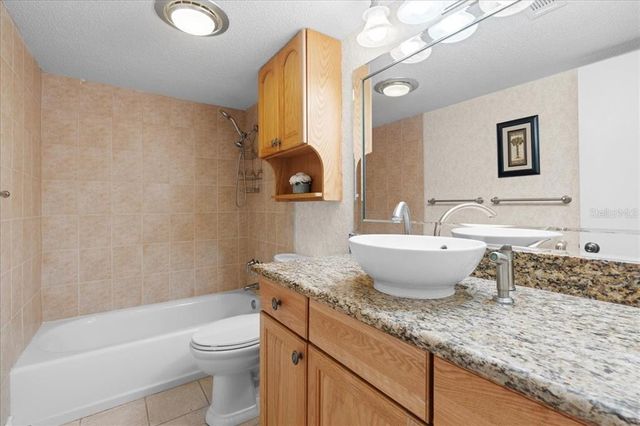 2514 SW 14TH DRIVE, Gainesville, FL 32608