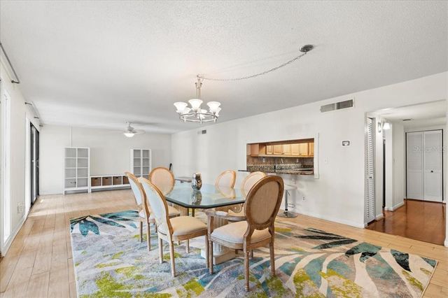 2514 SW 14TH DRIVE, Gainesville, FL 32608
