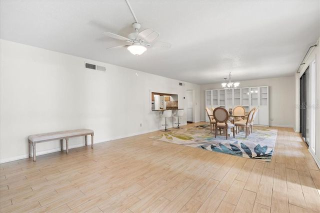 2514 SW 14TH DRIVE, Gainesville, FL 32608