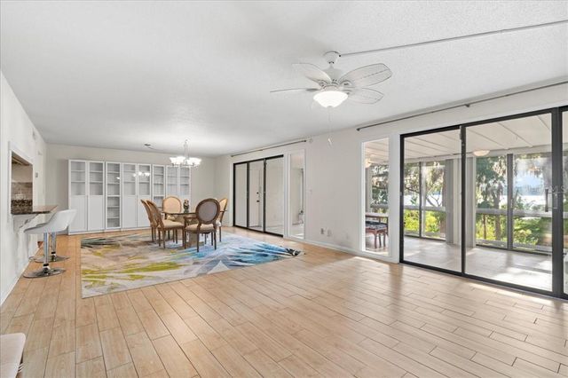 2514 SW 14TH DRIVE, Gainesville, FL 32608