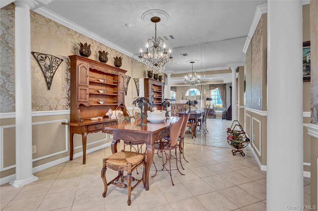 85 Constantine Way, Mount Sinai, NY 11766