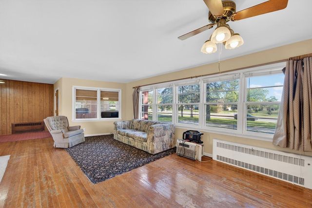 6509 Durand AVENUE, Mount Pleasant, WI 53406
