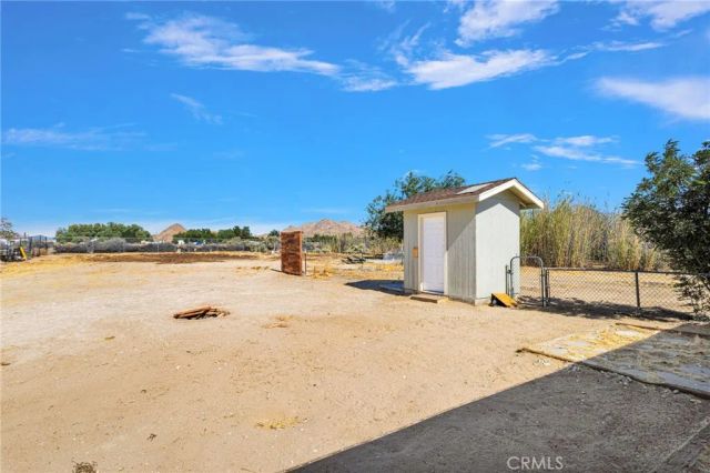 10650 Trade Post, Lucerne Valley, CA 92356