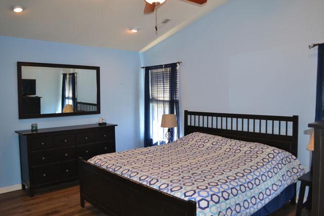 4305 Faircrest LN, Roanoke, VA 24018