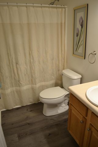 4305 Faircrest LN, Roanoke, VA 24018