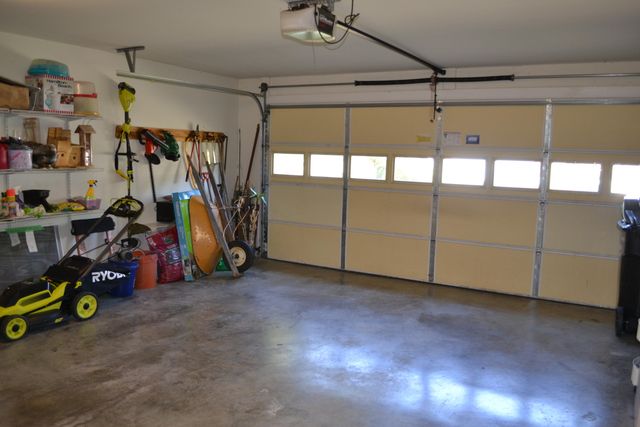 4305 Faircrest LN, Roanoke, VA 24018