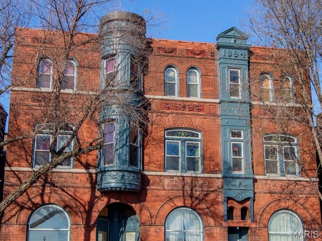 2337 S 7th Street, St Louis, MO 63104