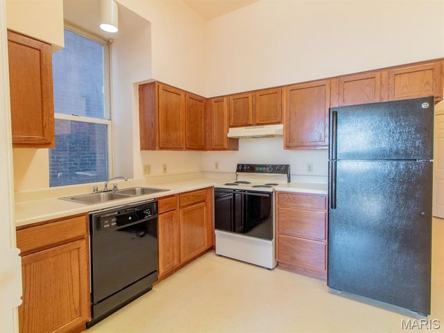 2337 S 7th Street, St Louis, MO 63104