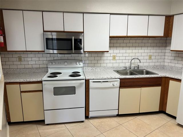 6107 Snug Harbor Boulevard S11, Montgomery, TX 77356