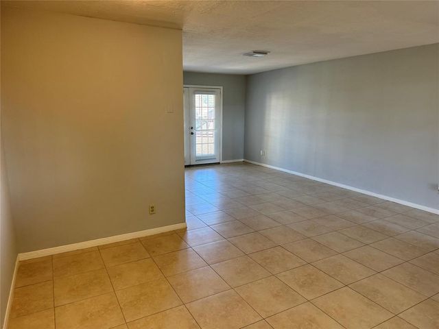 6107 Snug Harbor Boulevard S11, Montgomery, TX 77356
