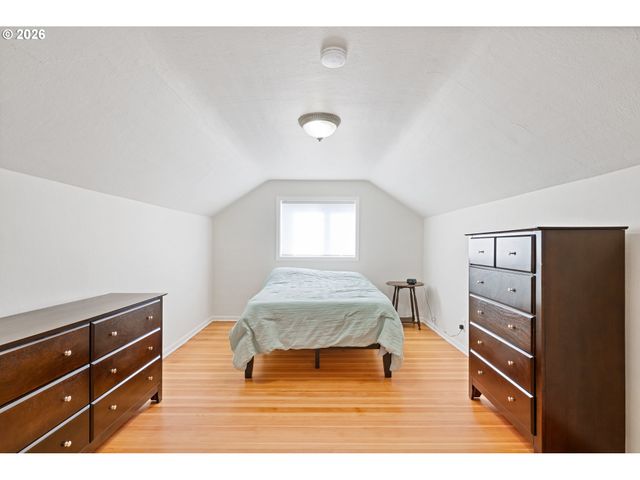 2824 GARFIELD St, Longview, WA 98632