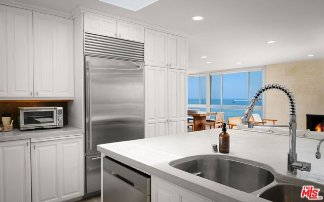 22548 Pacific Coast Highway 410, Malibu, CA 90265