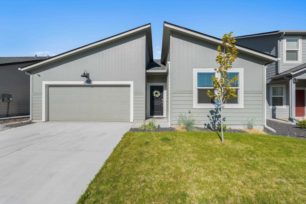 3718 S Wapiti Ln, Spokane Valley, WA 99206