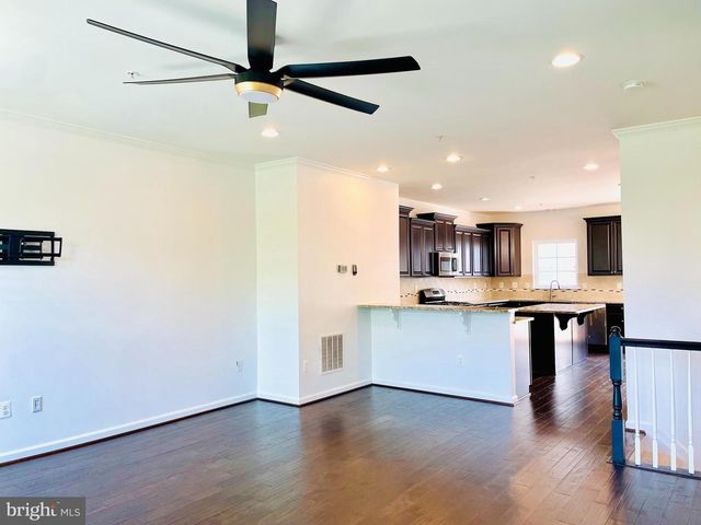 7120 BEAUMONT PL, Hanover, MD 21076
