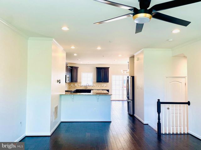 7120 BEAUMONT PL, Hanover, MD 21076