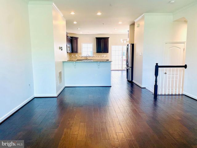 7120 BEAUMONT PL, Hanover, MD 21076
